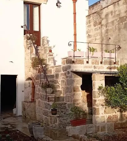 Lisa Dimora Salentina