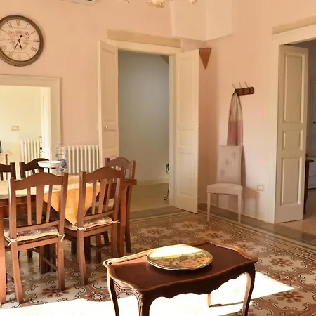 Lisa Dimora Salentina Andrano