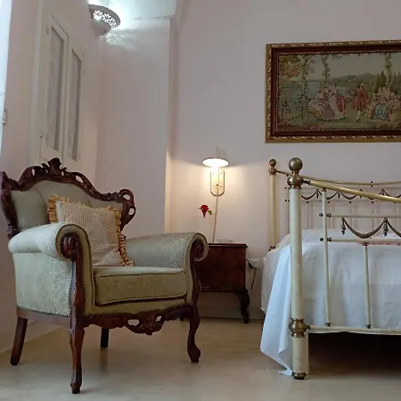 Lisa Dimora Salentina