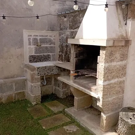 Lisa Dimora Salentina *